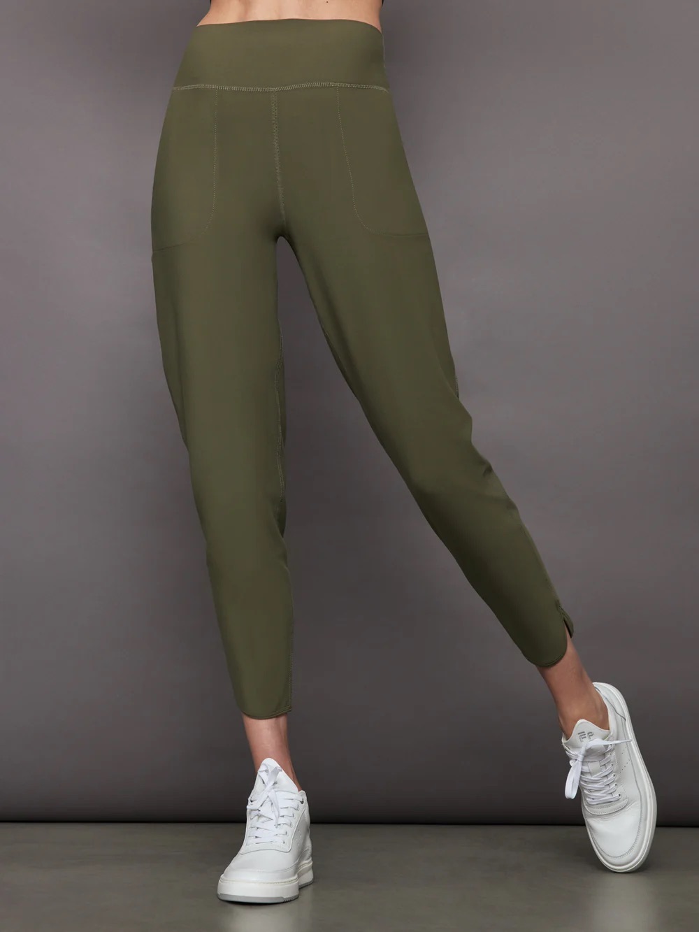 Carbon38 Melt Jogger Olive Size X-Large NWT